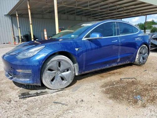 2019 Tesla Model 3 Mid Range