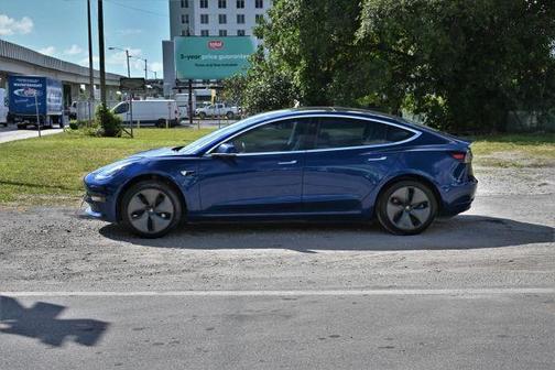2019 Tesla Model 3 Mid Range