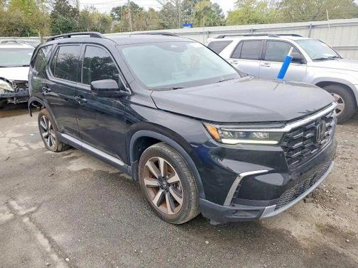Black 2023 Honda Pilot Touring