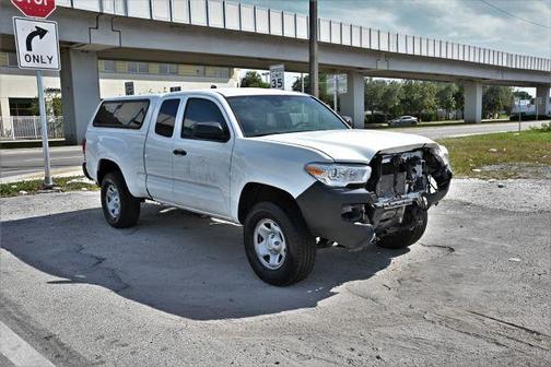 2022 Toyota Tacoma SR5