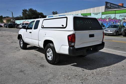2022 Toyota Tacoma SR5