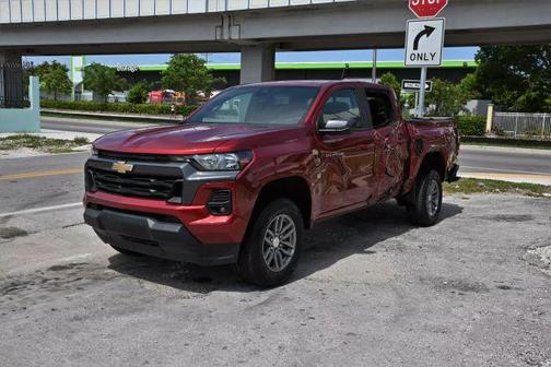 2024 Chevrolet Colorado LT