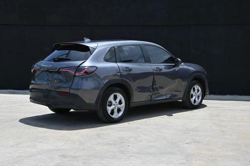 Gray 2025 Honda HR-V LX