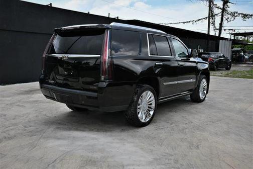 2020 Cadillac Escalade Platinum