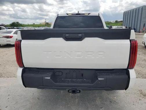 2025 Toyota Tundra SR5