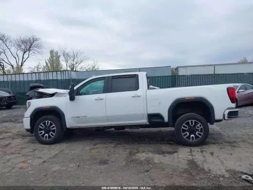 2020 GMC Sierra 2500 AT4