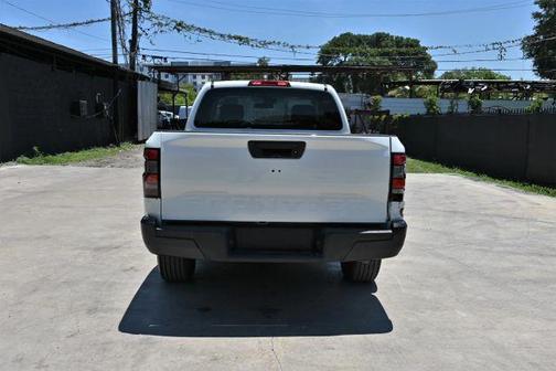 Glacier White 2024 Nissan Frontier S