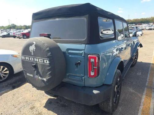 2023 Ford Bronco Outer Banks