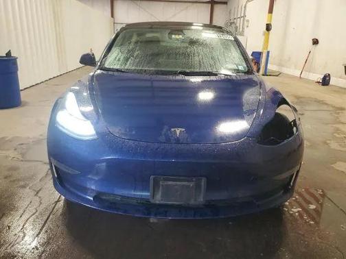 2022 Tesla Model 3 Base
