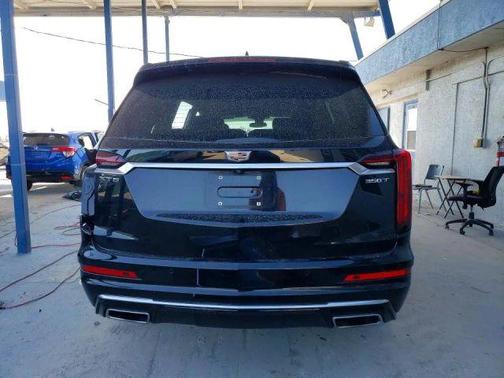 2023 Cadillac XT6 Luxury FWD