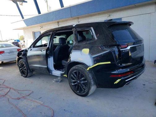 2023 Cadillac XT6 Luxury FWD