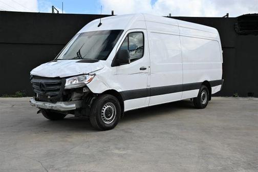 2022 Mercedes-Benz Sprinter 2500 HIGH ROOF W/170 WB