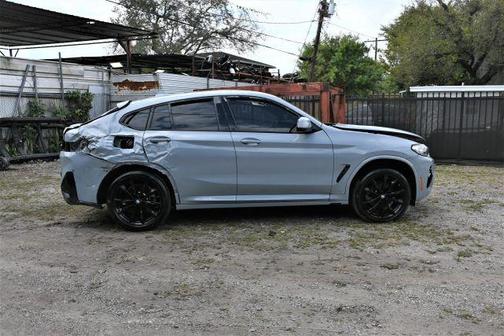 Silver 2024 BMW X4 xDrive30i