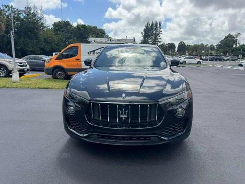 2017 Maserati Levante Base