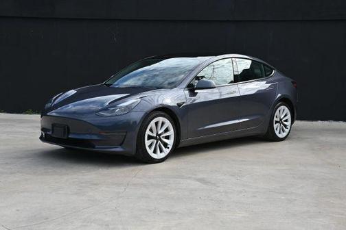 2023 Tesla Model 3 Base