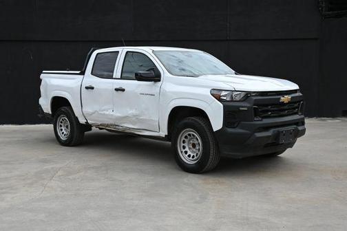2024 Chevrolet Colorado WT