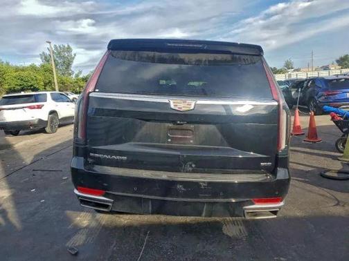 2023 Cadillac Escalade ESV Premium Luxury