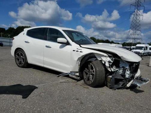 2023 Maserati Levante Modena