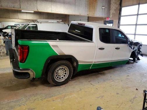 White 2022 GMC Sierra 1500 Pro