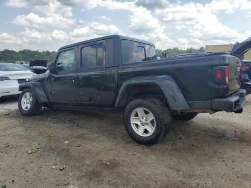 2022 Jeep Gladiator Sport