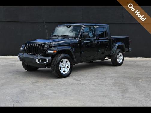 2022 Jeep Gladiator Sport