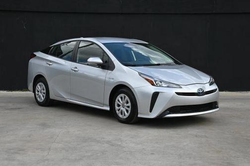 2022 Toyota Prius L