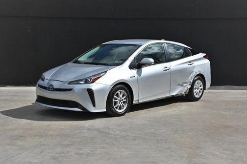 2022 Toyota Prius L