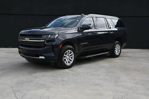 2023 Chevrolet Suburban LT