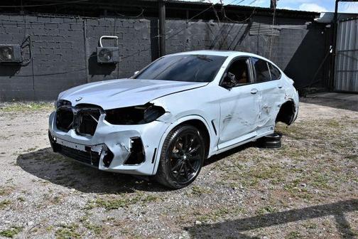 2024 BMW X4 xDrive30i