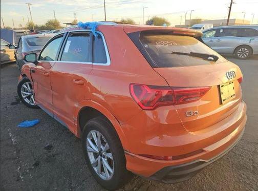 2024 Audi Q3 45 S line Premium