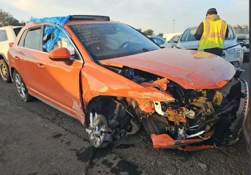 2024 Audi Q3 45 S line Premium