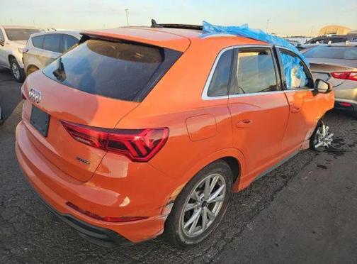 2024 Audi Q3 45 S line Premium