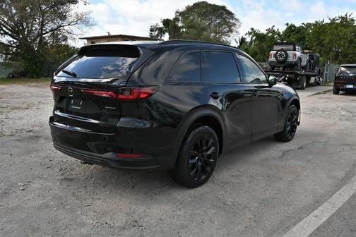2026 Mazda CX-90 Premium