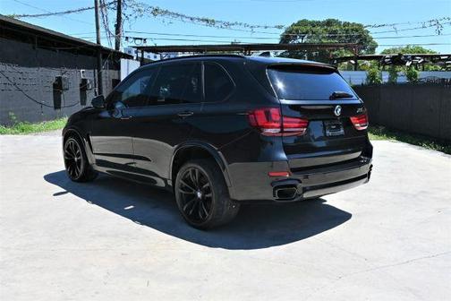 Black 2017 BMW X5 xDrive50i