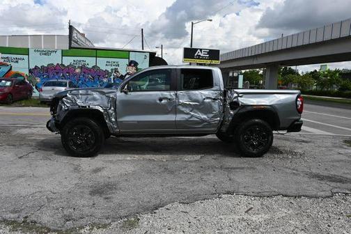 2024 GMC Canyon Elevation
