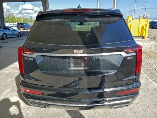 2021 Cadillac XT6 Premium Luxury FWD