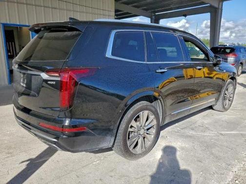 2021 Cadillac XT6 Premium Luxury FWD