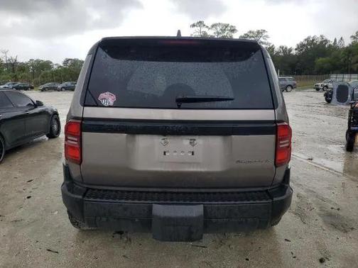 2024 Toyota Land Cruiser 