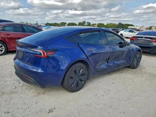 2025 Tesla Model 3 Long Range