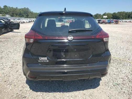 2023 Nissan Kicks S