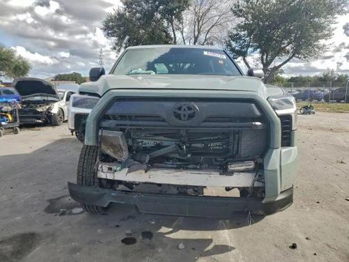 2025 Toyota Tundra SR5