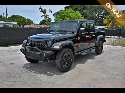 2022 Jeep Gladiator Sport