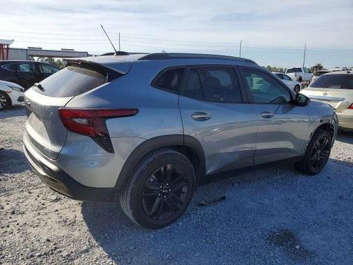 Gray 2024 Chevrolet Trax ACTIV