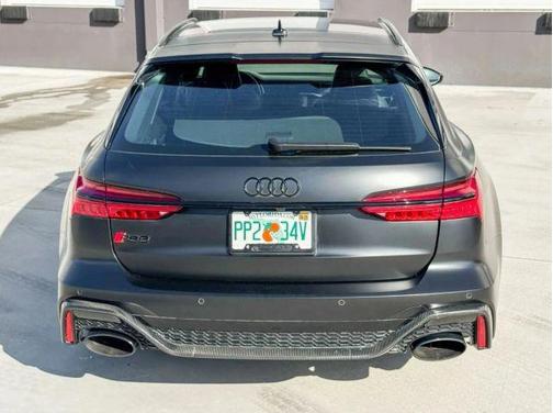 2023 Audi RS 6 Avant 4.0T quattro