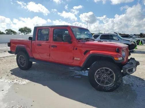 2022 Jeep Gladiator Overland