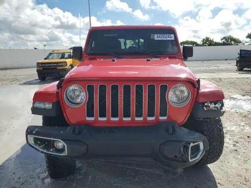 2022 Jeep Gladiator Overland