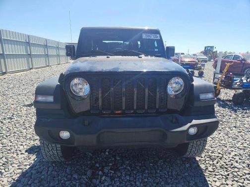 Black 2020 Jeep Gladiator Sport