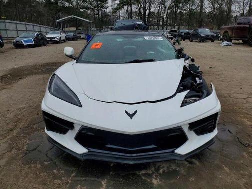 White 2023 Chevrolet Corvette Stingray w/2LT