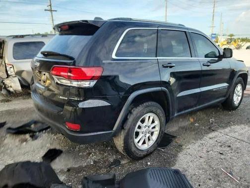 2020 Jeep Grand Cherokee Laredo