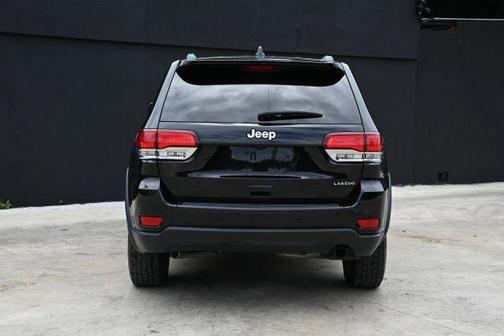 2020 Jeep Grand Cherokee Laredo